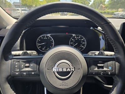 2024 Nissan Pathfinder SV