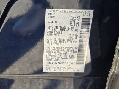 2024 Nissan Pathfinder SV