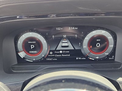 2025 Nissan Pathfinder Platinum