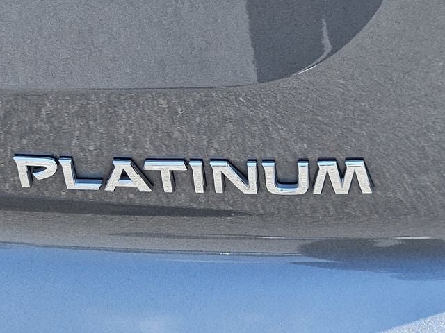 2025 Nissan Pathfinder Platinum