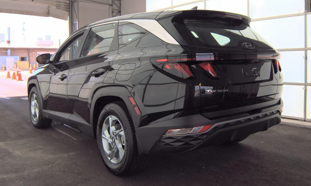 2023 Hyundai Tucson SE