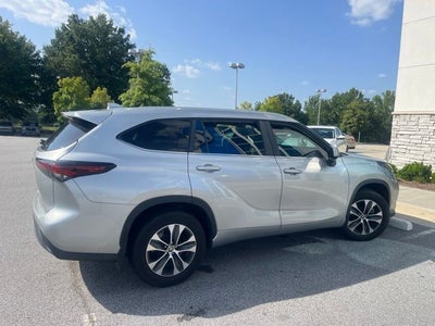 2024 Toyota Highlander XLE