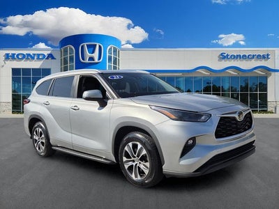 2023 Toyota Highlander XLE
