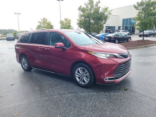 2023 Toyota Sienna Limited 7 Passenger