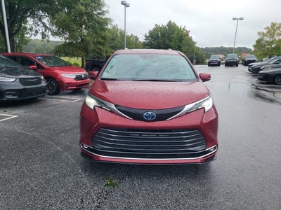 2023 Toyota Sienna Limited 7 Passenger
