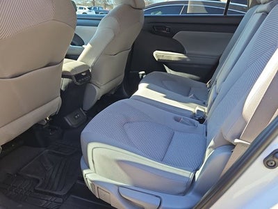 2020 Toyota Highlander L