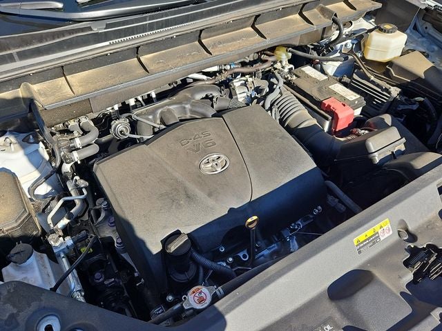 2020 Toyota Highlander L