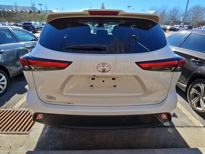 2020 Toyota Highlander L