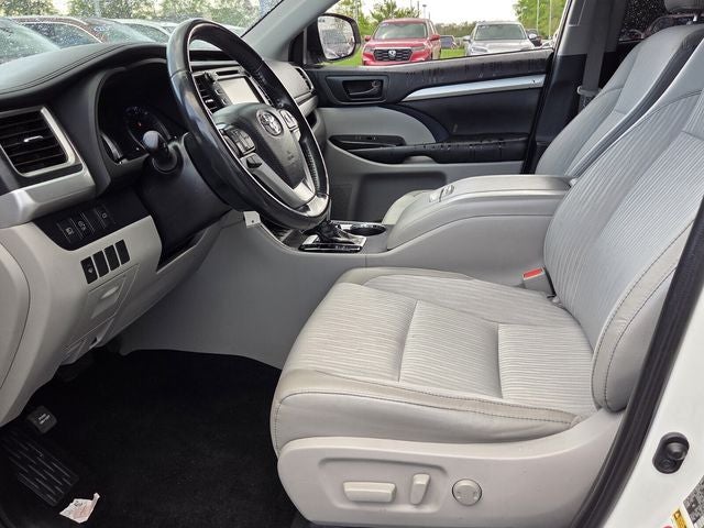 2019 Toyota Highlander LE Plus