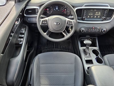 2020 Kia Sorento LX