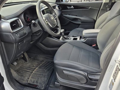 2020 Kia Sorento LX