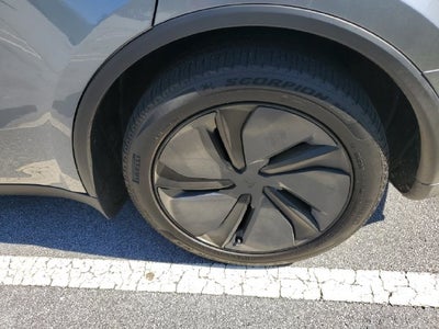 2026 Tesla Model Y Premium