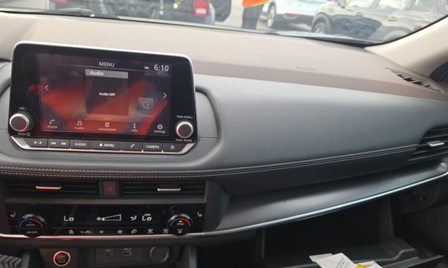 2023 Nissan Rogue SV Midnight Edition