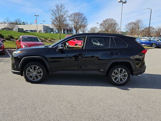2023 Toyota RAV4 Hybrid XLE Premium