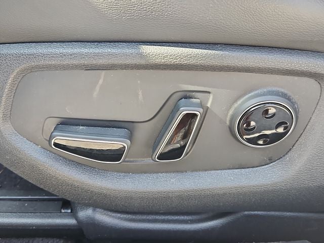 2017 Genesis G80 3.8