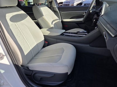 2023 Hyundai Sonata SE
