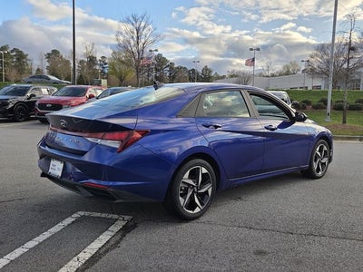 2023 Hyundai Elantra SEL