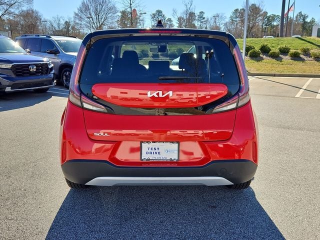 2024 Kia Soul LX