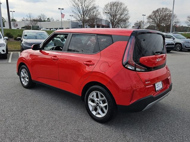 2024 Kia Soul LX