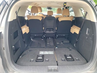 2024 Kia Carnival LX Seat Package