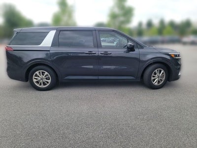 2024 Kia Carnival LX Seat Package