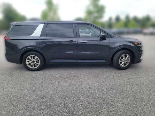 2024 Kia Carnival LX Seat Package