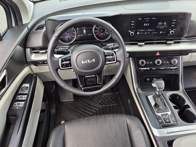 2023 Kia Carnival LX Seat Package