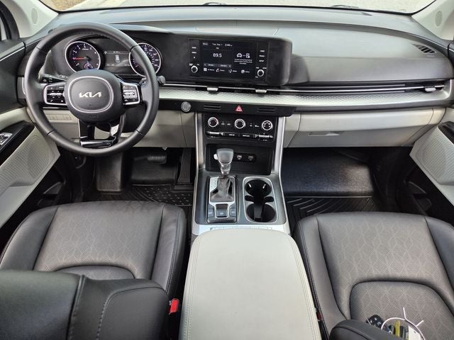 2023 Kia Carnival LX Seat Package