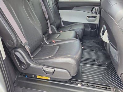2023 Kia Carnival LX Seat Package