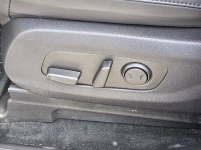 2023 Kia Carnival LX Seat Package