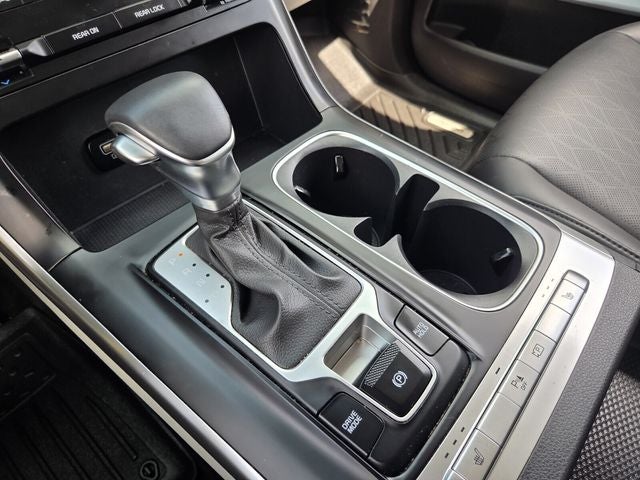 2023 Kia Carnival LX Seat Package