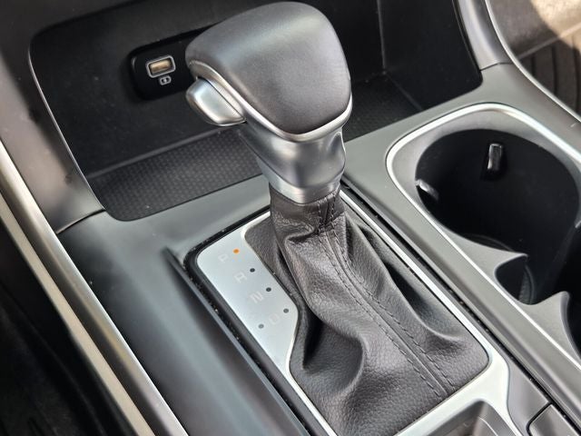 2023 Kia Carnival LX Seat Package
