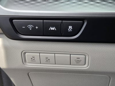 2023 Kia Carnival LX Seat Package