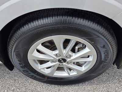 2023 Kia Carnival LX Seat Package